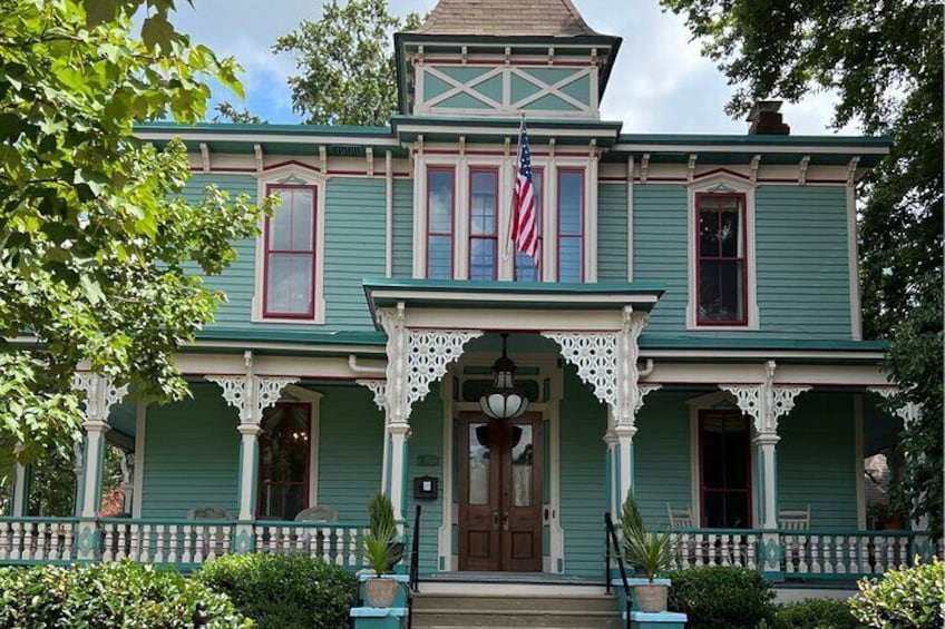 Charlotte's Ultimate Southern Charm Historical City Bus Tour