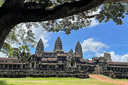 Private 7-Day Journey Through Out Cambodia