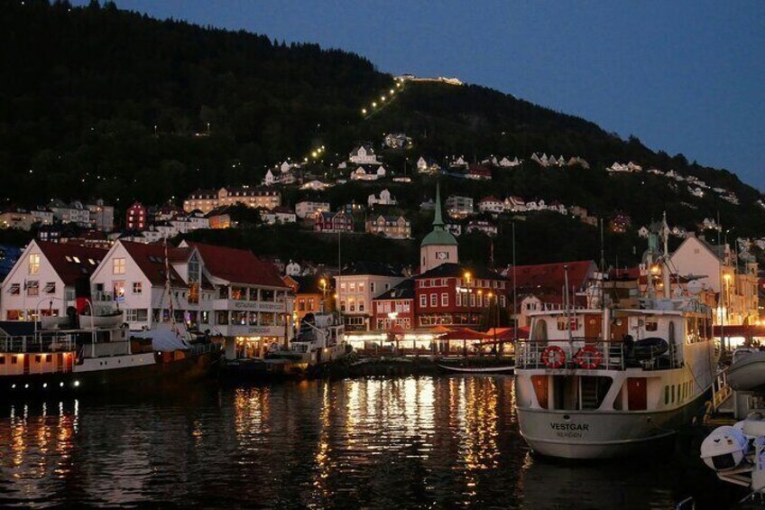 Bergen’s Winter 3 Hours Private Walking Tour and Christmas Magic