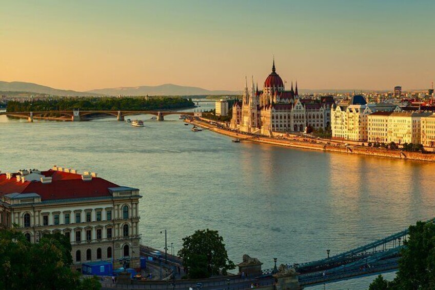 Vienna Budapest and Bratislava Guided Day Tour