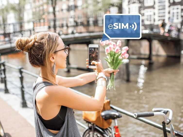 Amsterdam: Unlimited Netherlands Internet with eSIM Mobile Data Plan 