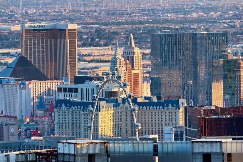 Skip-the-line Las Vegas STRAT Observation Deck Tour