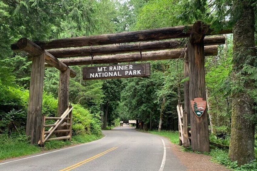 Self Guided Driving Audio Tour of Mount Rainier National Park