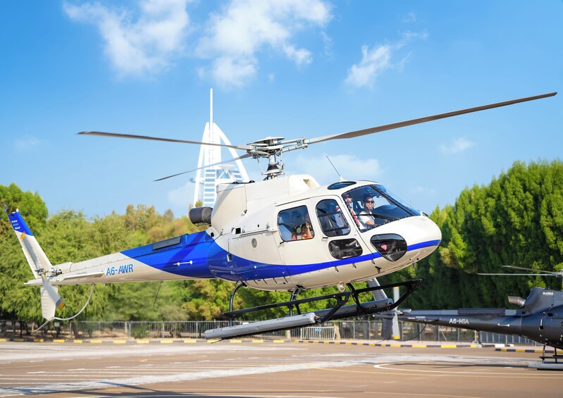 Private Helicopter Tour - HeliDubai