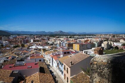 Private Walking Tour in Denia Old Town