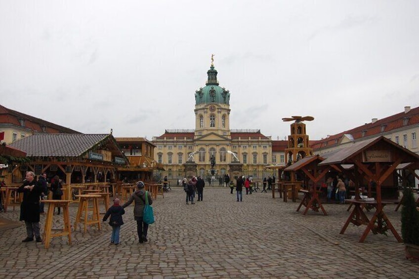 Charlottenburg Palace 3 Hour Christmas Market Walking Tour