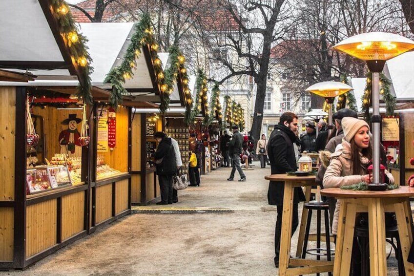 Charlottenburg Palace 3 Hour Christmas Market Walking Tour