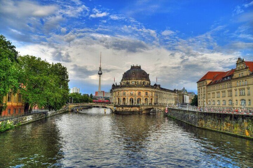 Berlin’s Winter Magic 3 Hour Alexanderplatz Christmas Market Walk