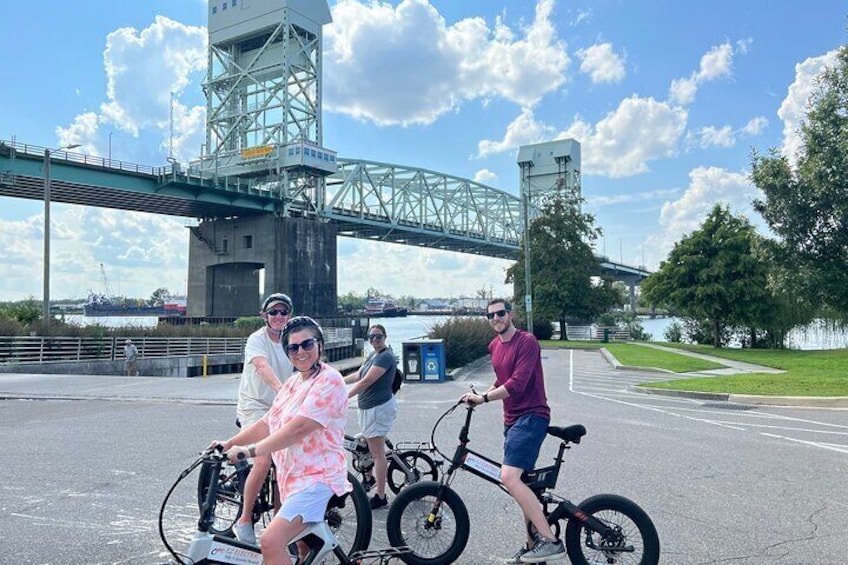 3-Hour Wilmington, NC E-Bike Airlie Gardens Tour