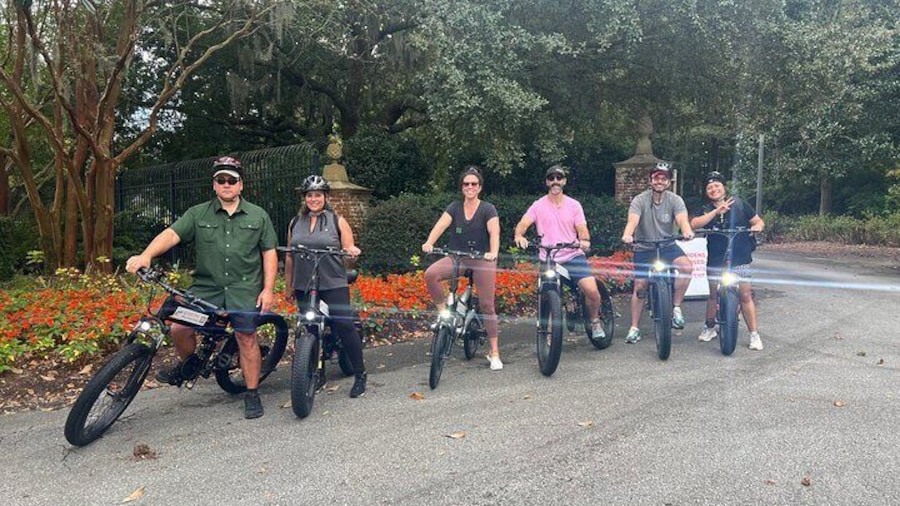 3-Hour Wilmington, NC E-Bike Airlie Gardens Tour
