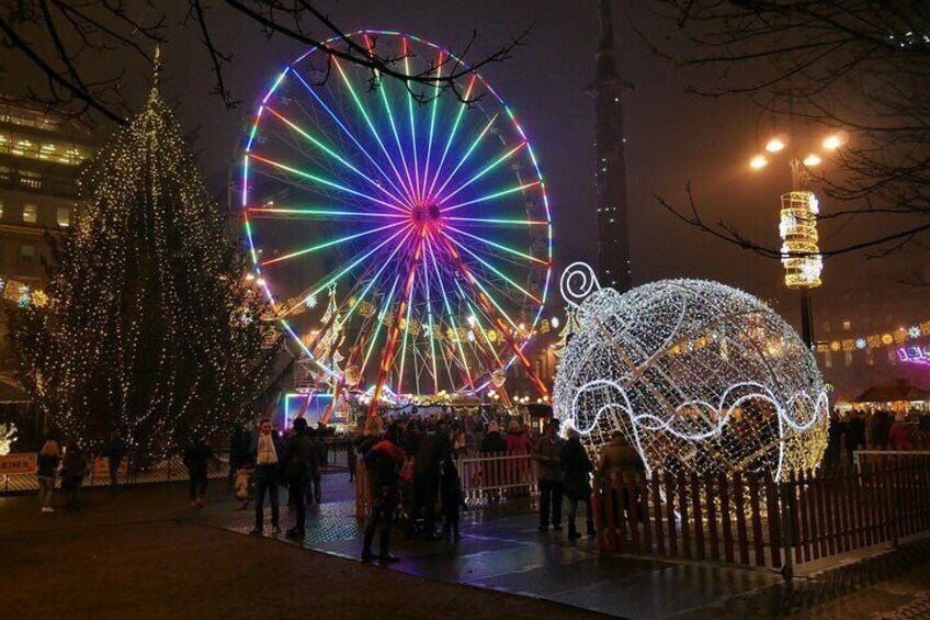 Glasgow’s Festive Charm 3 Hour Christmas Market Walking Tour