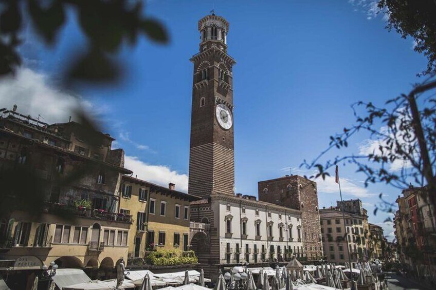 Half-Day Private Verona 16 Attractions Audio Guided Tour