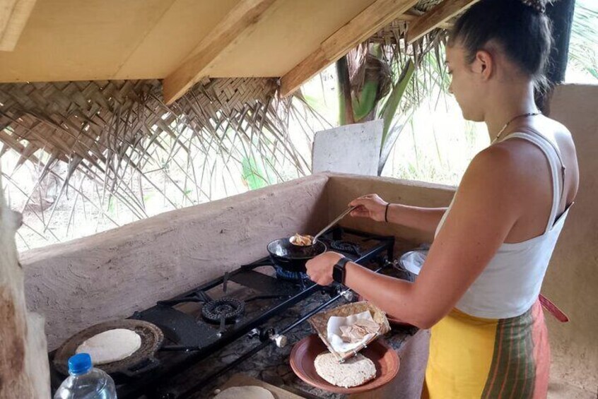 Private Sri Lankan Cooking Class with Lunch 