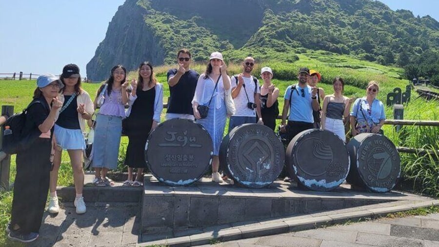 Jeju Eastern Cultural Exploration Day Tour