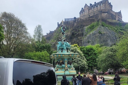 Private Luxury Day Tour of Edinburgh