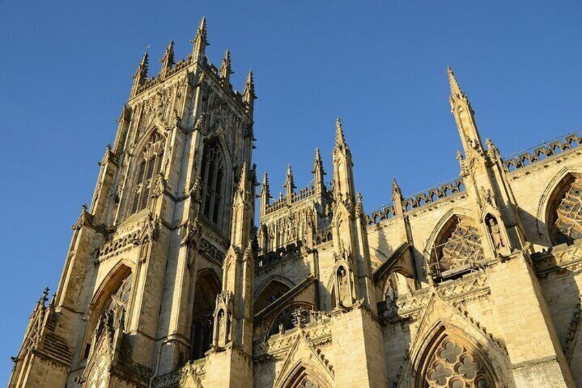 Private York's Christmas Market Festive Walking Tour 