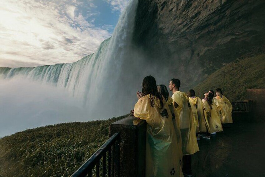 Niagara Falls Boat And Tower Tour