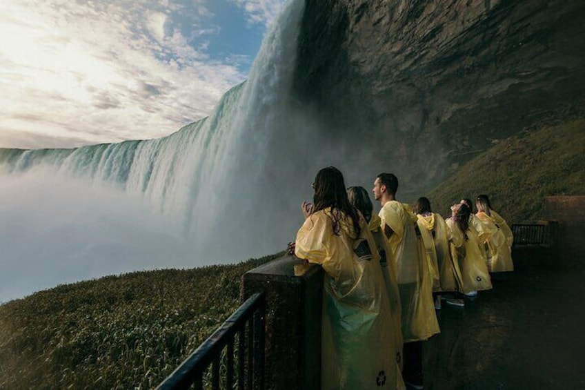 Niagara Falls Boat And Tower Tour