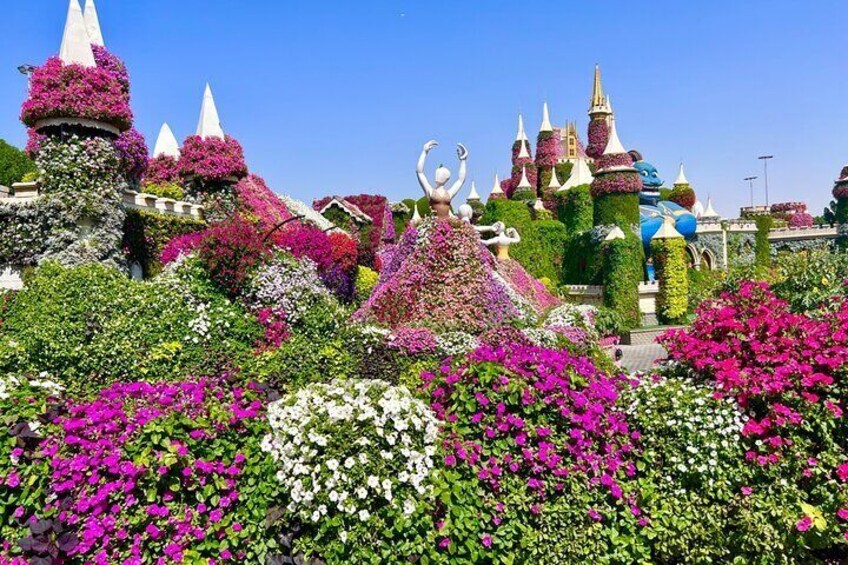 Global Village and Miracle Garden Tour in Dubai