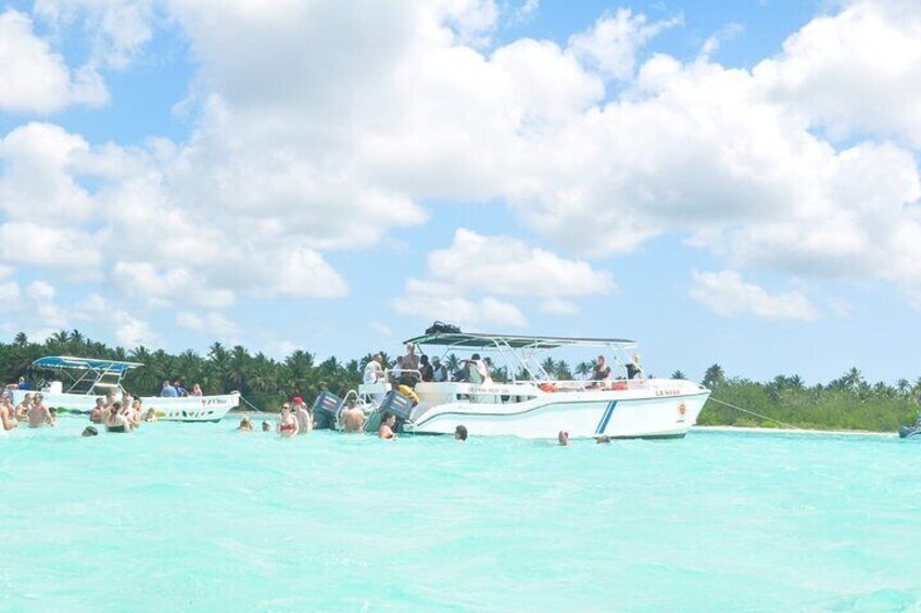 Private Tour in Saona Island from Santo Domingo