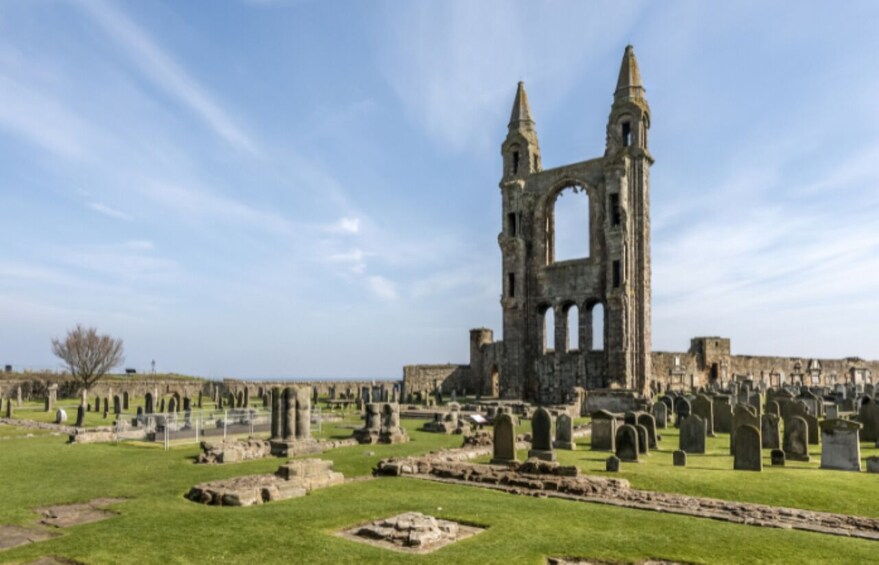 Historical Adventure to St Andrews & Dundee from Aberdeen