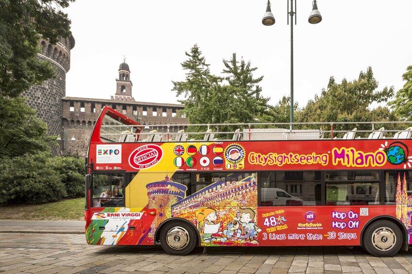 Milan Night Tour by Open Bus