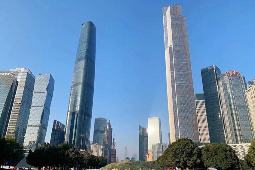 Guangzhou Night Cruise and Canton Tower Private Night Tour
