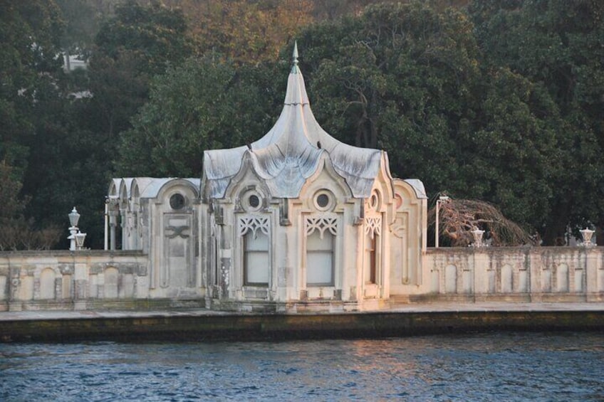 Istanbul Two Continents Beylerbeyi Palace Tour