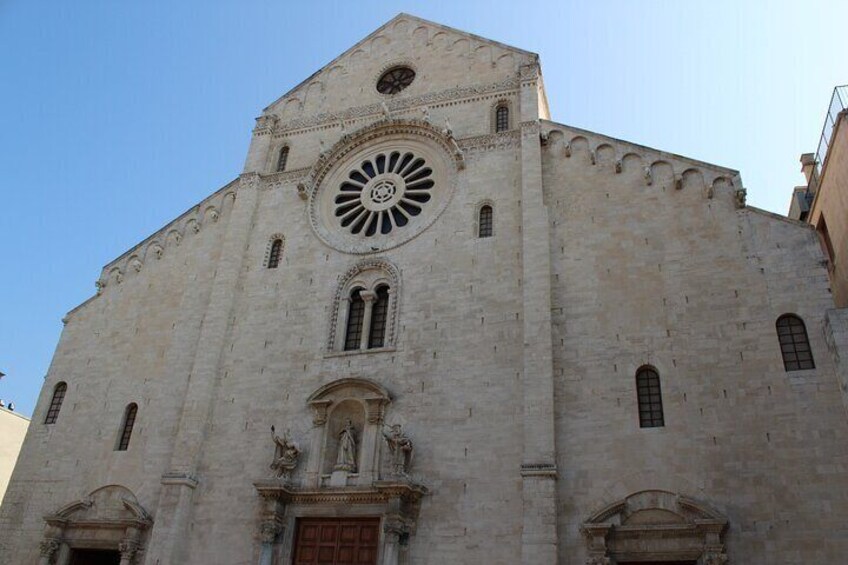 Half-Day Private Sightseeing Tour in Bari