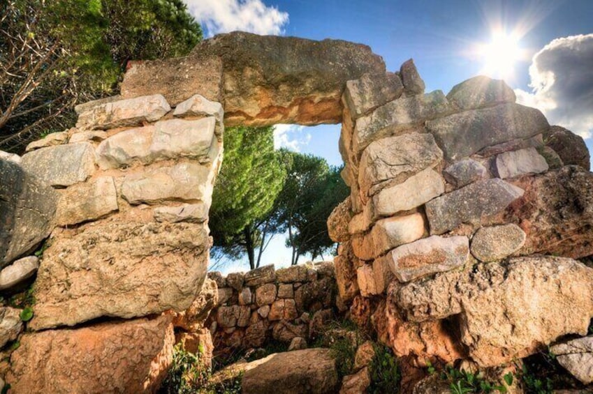 Palmavera Nuraghe Tour with Aperitif from Alghero