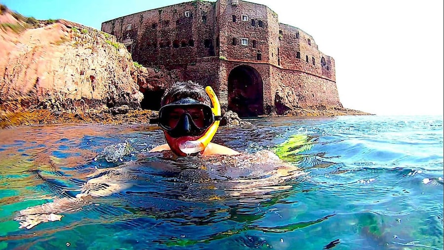 Peniche: Berlengas Island Catamaran Tour + Snorkeling