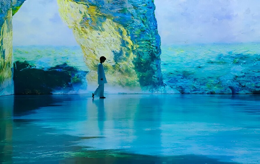 Monet Inside: An Immersive Exhibition