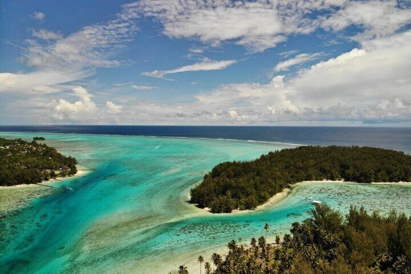 Private tour in Moorea by boat, visit and snorkeling