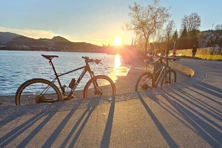 Scenic Bike Tour with a Lake Cruise Adventure