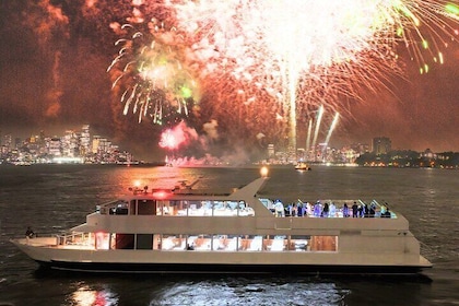 NYC New Year's Eve Dinner Cruise with Music and Open Bar