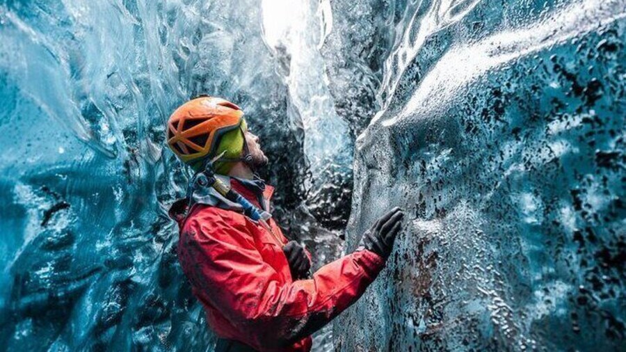 3 Hours Blue Ice Experience in Vatnajokull