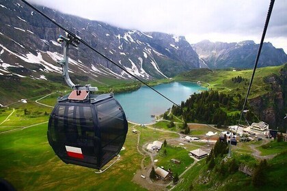 Private tour from Zurich to Mount Titlis and Lucerne