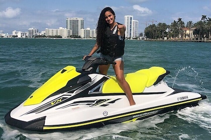 Jetski tour around the biscayne bay and the millionaire row