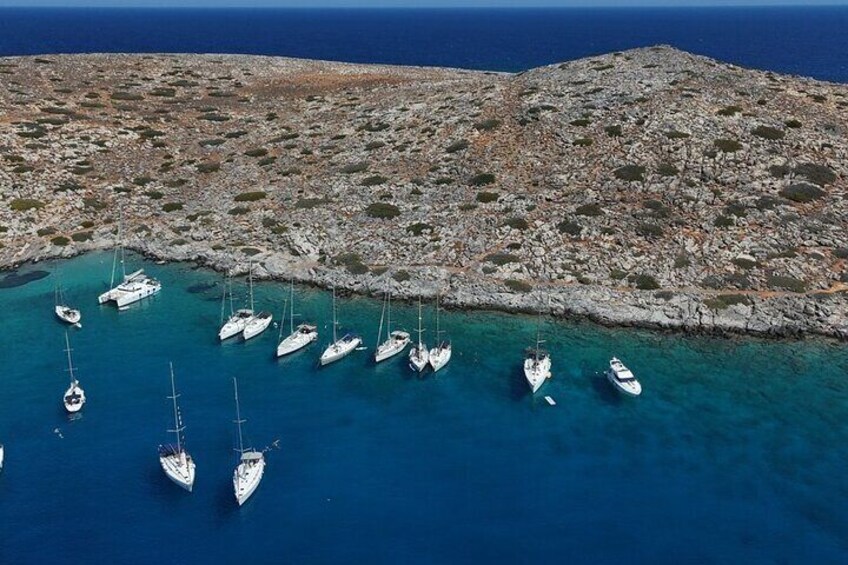 Sailing Cruise to Dia Island 