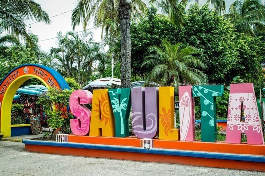 Sayulita main plaza letters