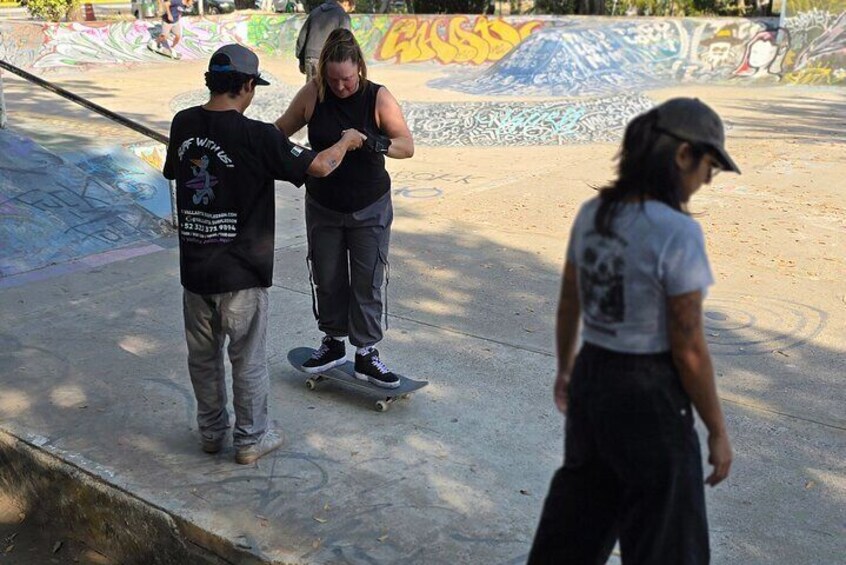 Vallarta skate lesson