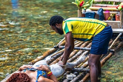 Blue Hole and Bamboo Rafting Tour from Ocho Rios