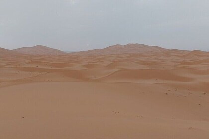 Taxi privé de Merzouga Desert à Errachidia City 
