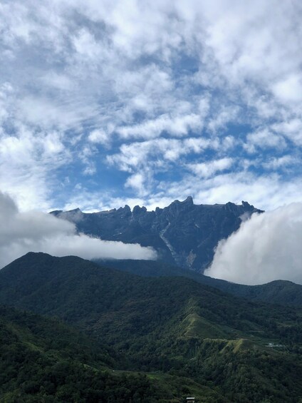 HONEYMOON PACKAGE IN KUNDASANG SABAH MALAYSIA