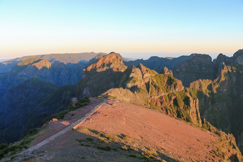 Guided Nature Hike (Full Day) - Pico do Arieiro