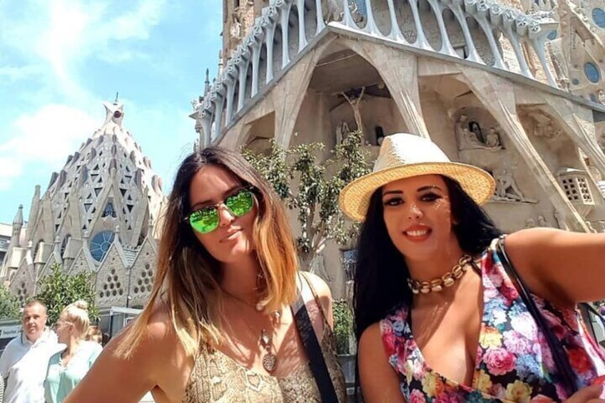 La Sagrada Familia Skip The Line Ticket with Audio Guide