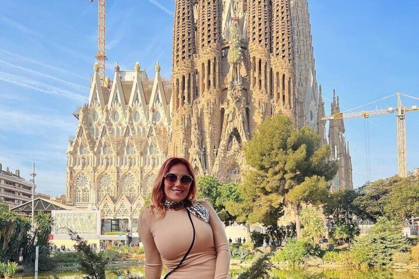 La Sagrada Familia Skip The Line Ticket with Audio Guide