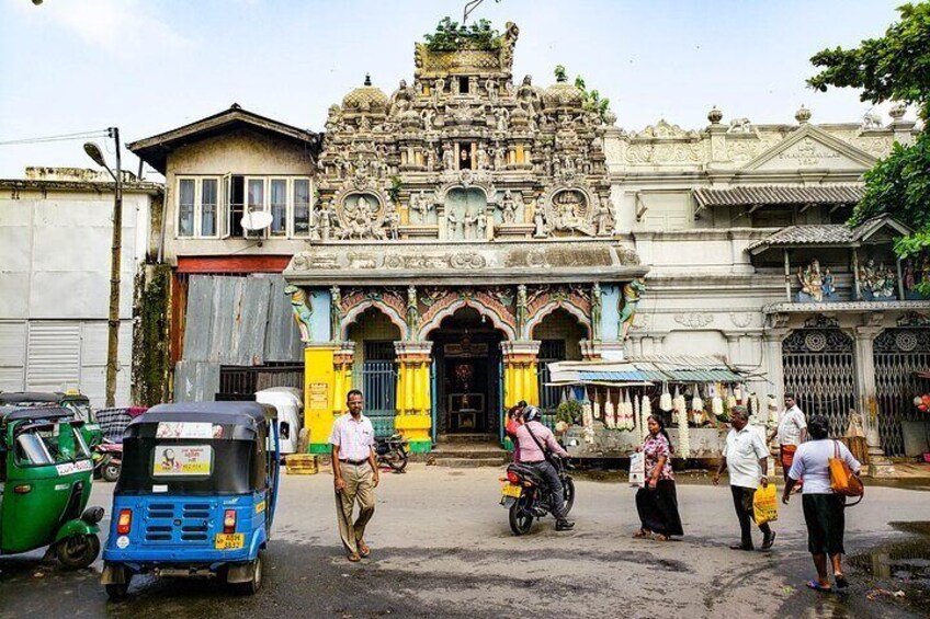 Colombo City Tour by Tuk Tuk