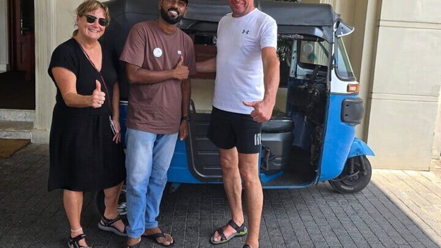 Colombo Tuk Tuk City Tour – Sightseeing Entry Fees Included