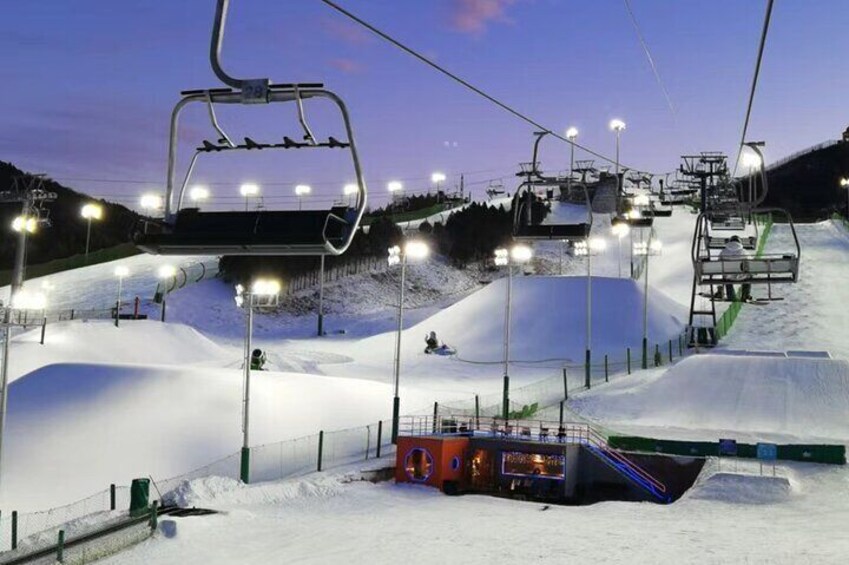 Beijing Nanshan Ski Resort Day Tour With Transfer and Tickets